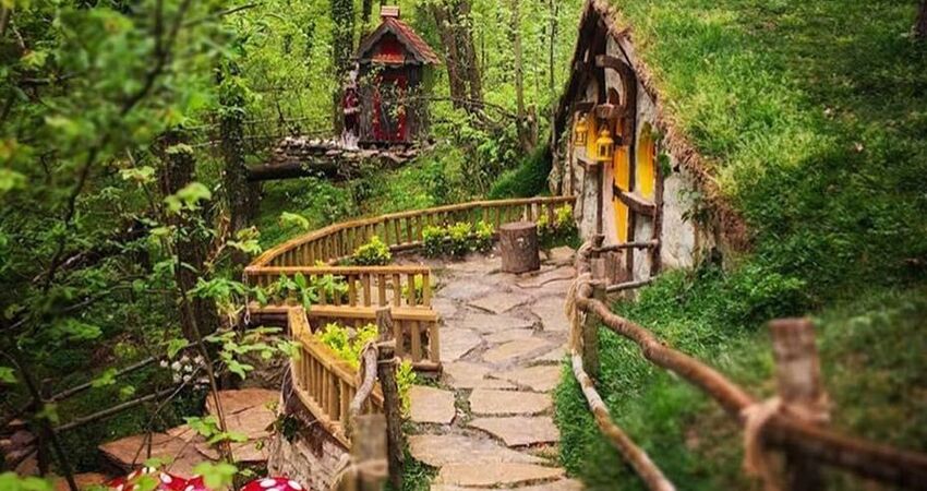 Hobbit evleri turu